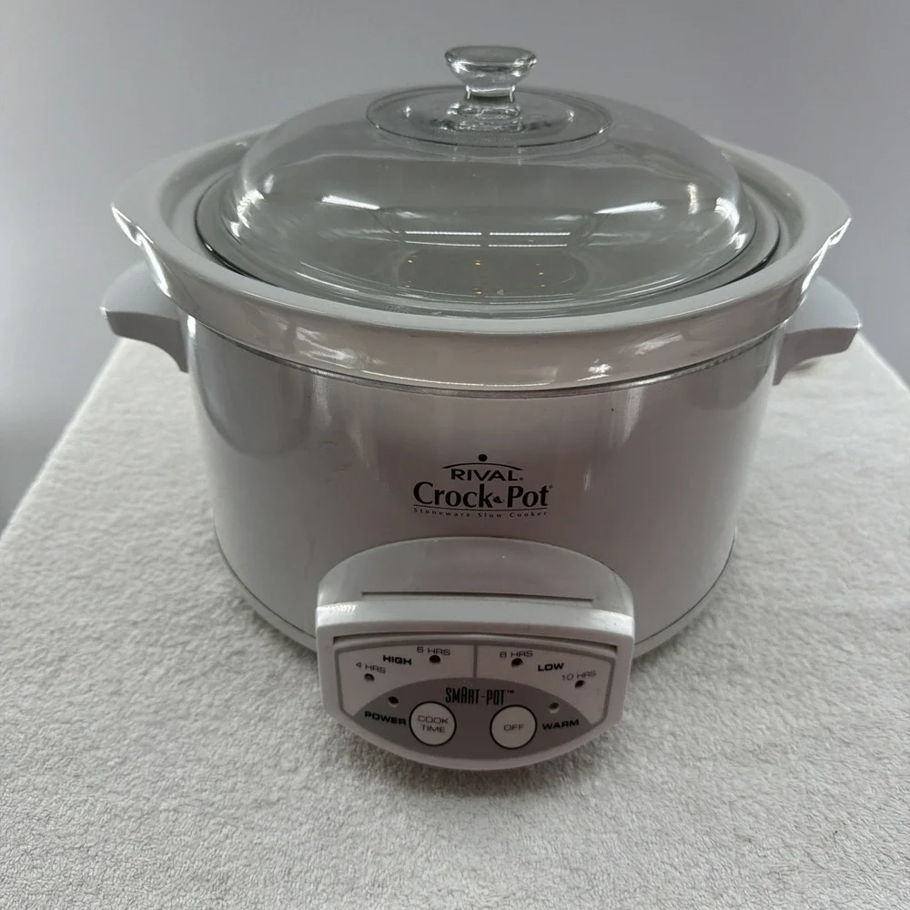 Rival Crock Pot Slow Cooker Removable Stoneware Crock 5 Qt White Model 3850.